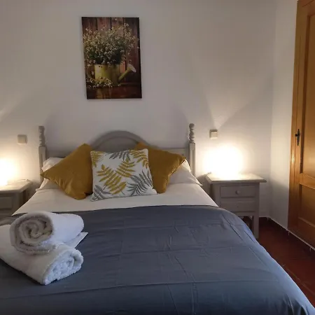 Hotel Arenales De 2*